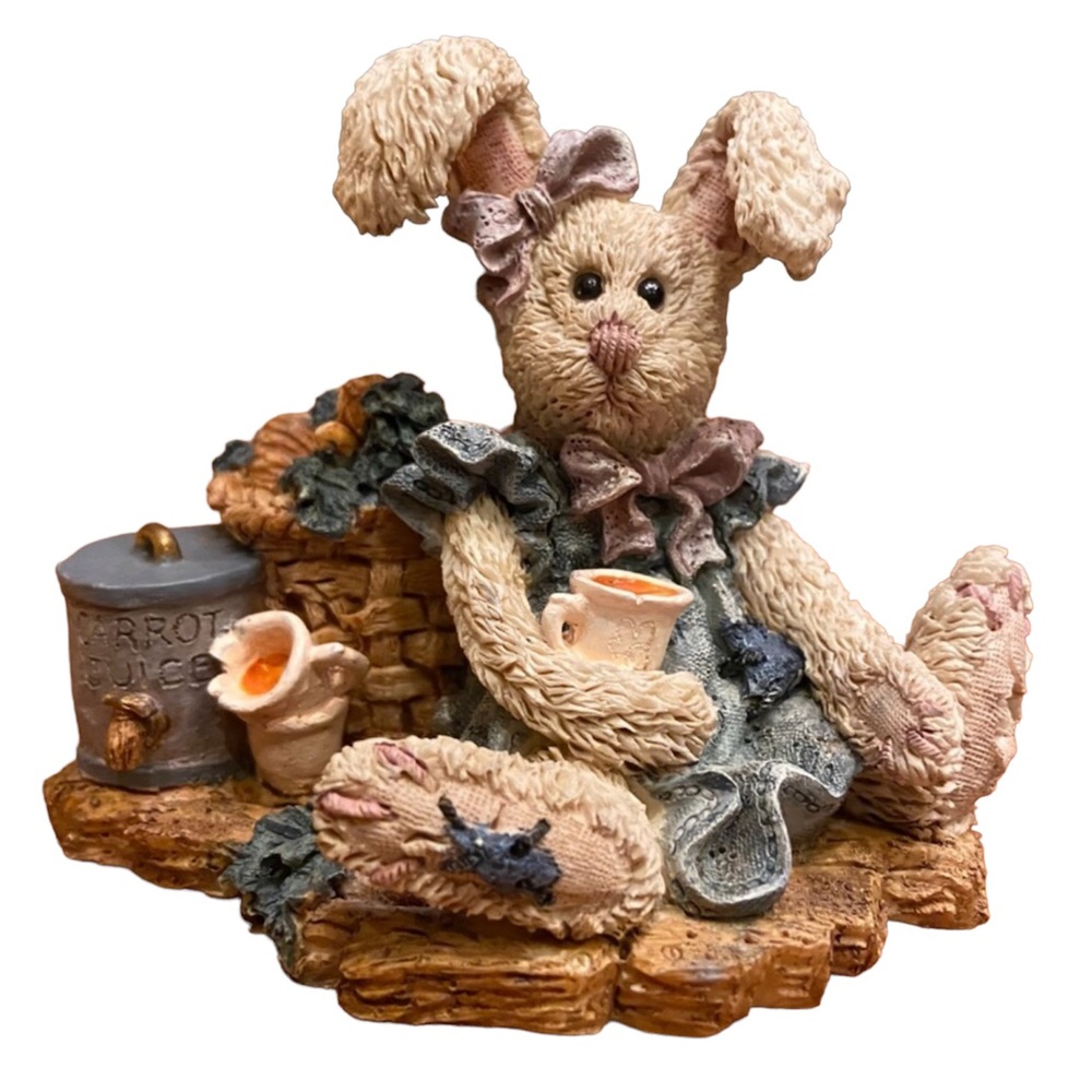 Boyds Bears & Friends. Amelia’s Enterprise… Carrot Juice  1994